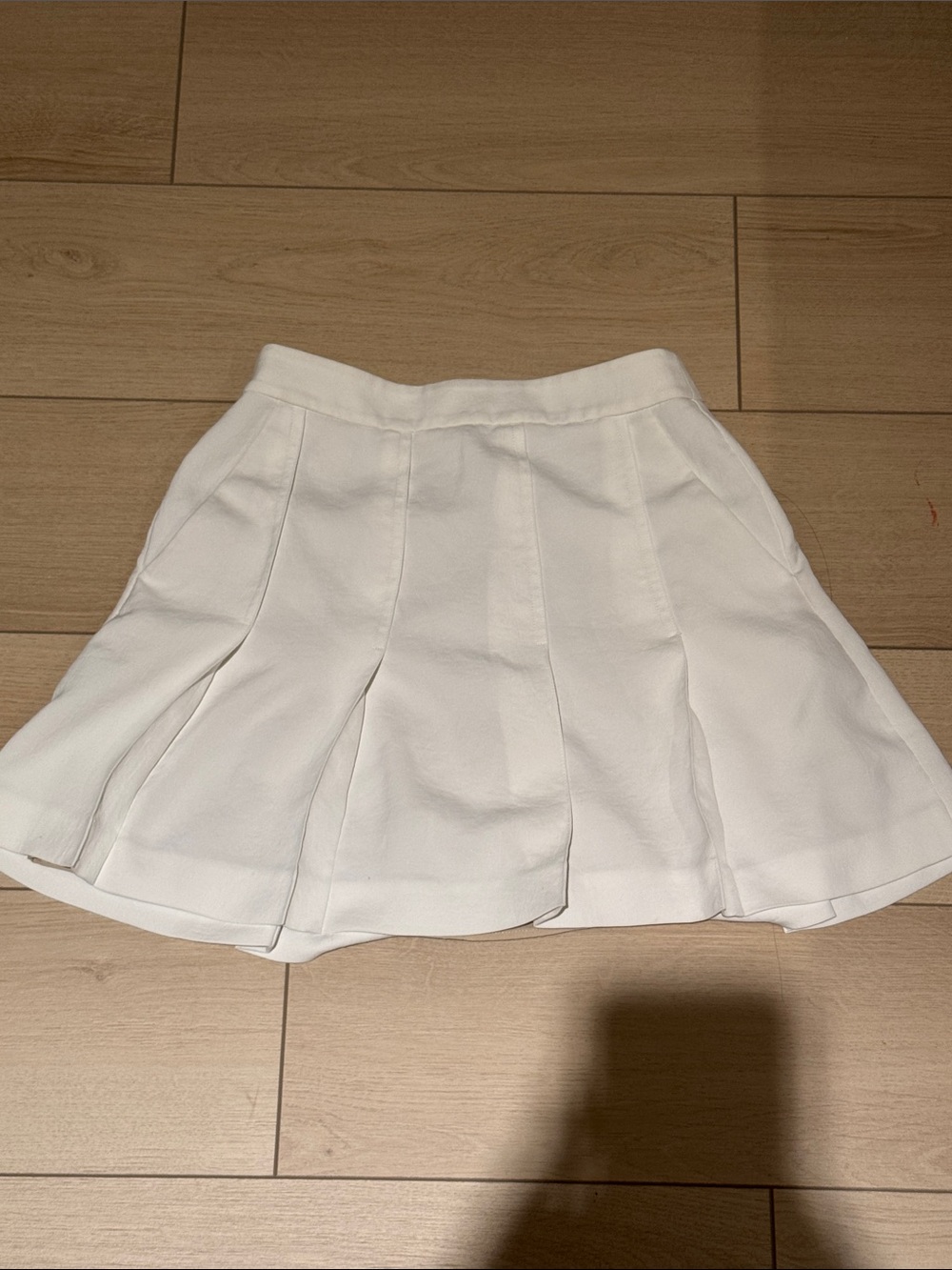 Vince 00 XS pleated white skirt